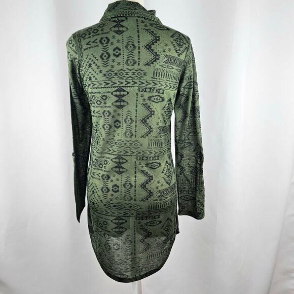 Women's Green Aztec Print Long Sleeve Button Front Shirt Dress Size Small - Picture 7 of 13